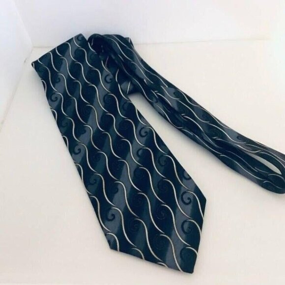 #1605 Martin Wong Screenplay silk Gray Necktie - Picture 1 of 2